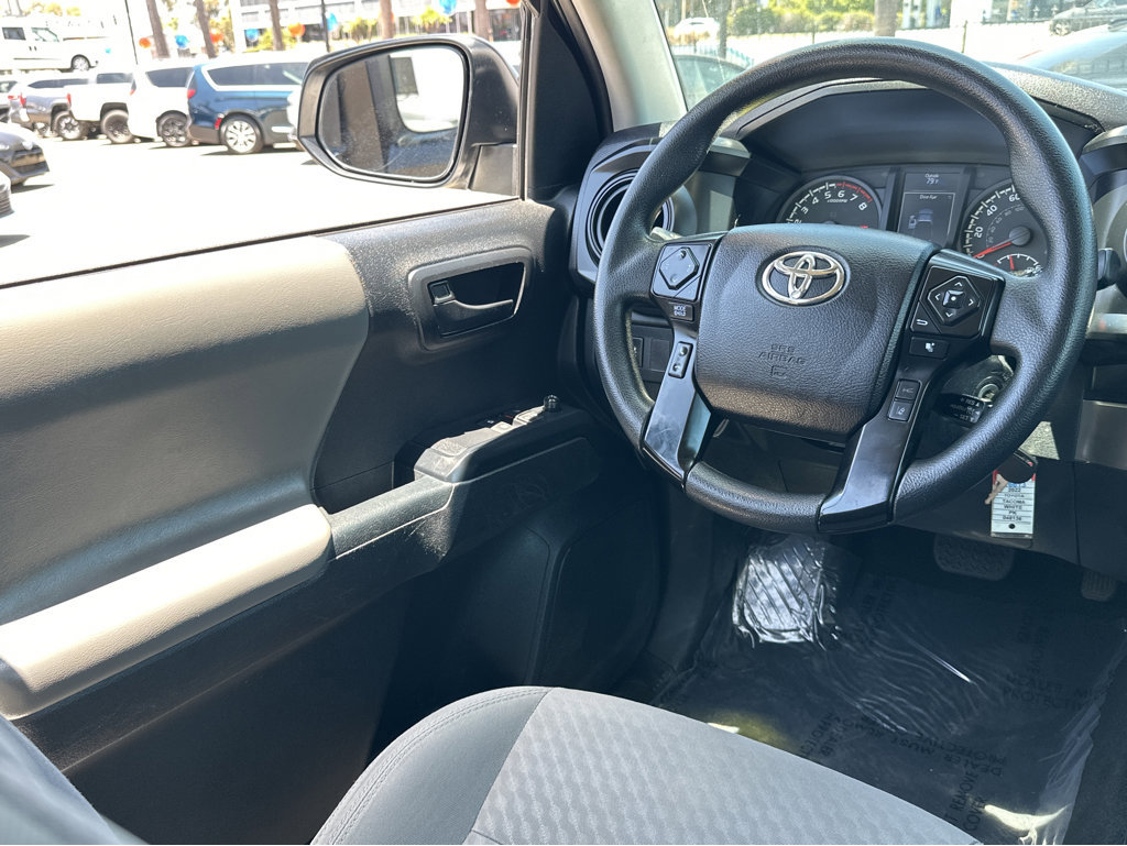 Used 2022 Toyota Tacoma SR RWD image 18