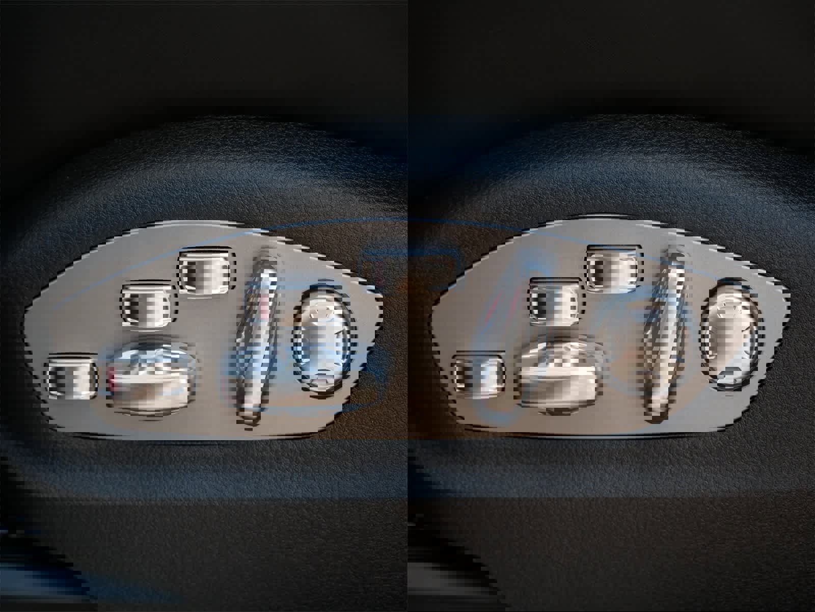 New 2025 Porsche Macan S image 12