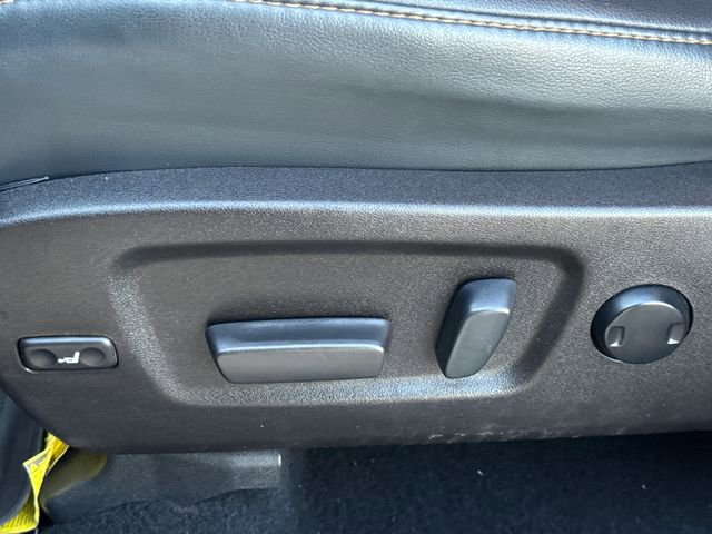 Used 2019 Toyota Highlander XLE image 21