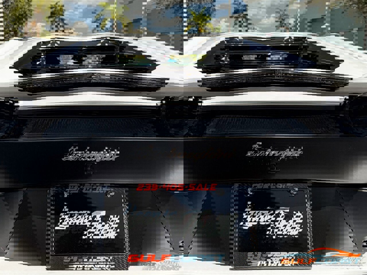 Used 2017 Lamborghini Aventador S image 65