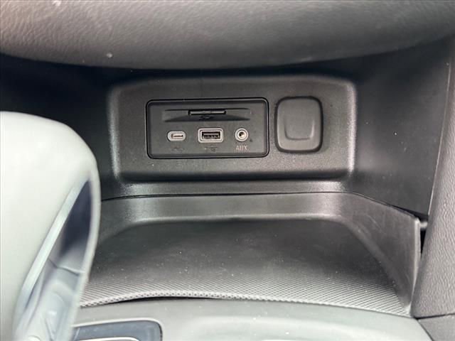 Used 2022 Chevrolet Equinox RS w/ RS Leather Package image 8