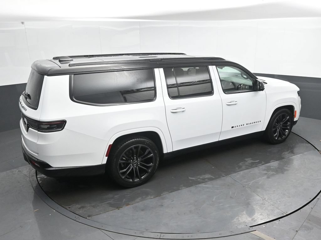 Used 2024 Jeep Grand Wagoneer L Series II w/ Quick Order Packagew 28T AWD/4WD image 31