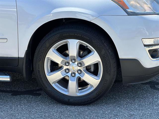 Used 2016 Chevrolet Traverse LTZ w/ LPO, 'HIT The Road' Package AWD/4WD image 6