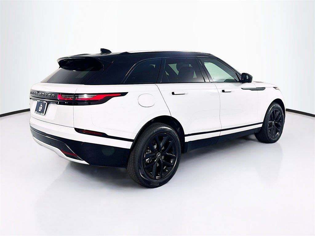 New 2026 Land Rover Range Rover Velar Dynamic SE image 5