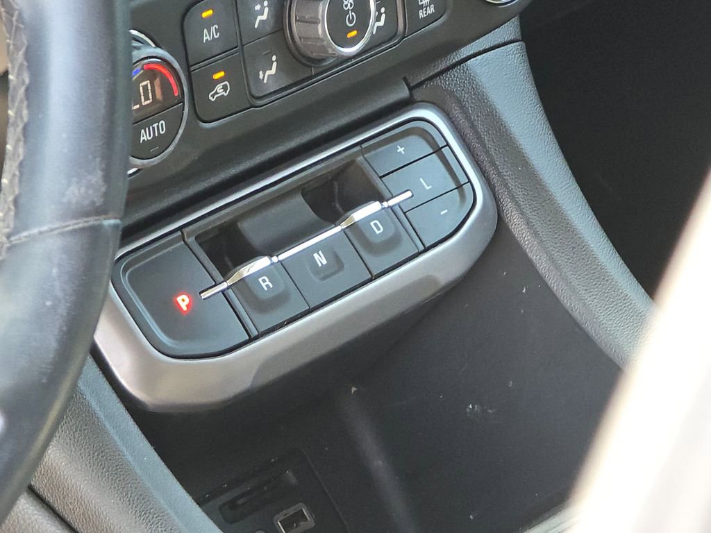 Certified 2023 GMC Acadia AT4 AWD/4WD image 24