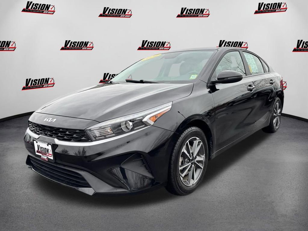 Certified 2024 Kia Forte LXS w/ LXS Technology Package image 1