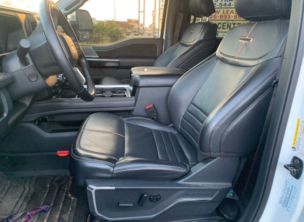 Used 2024 Ford F350 Platinum image 5