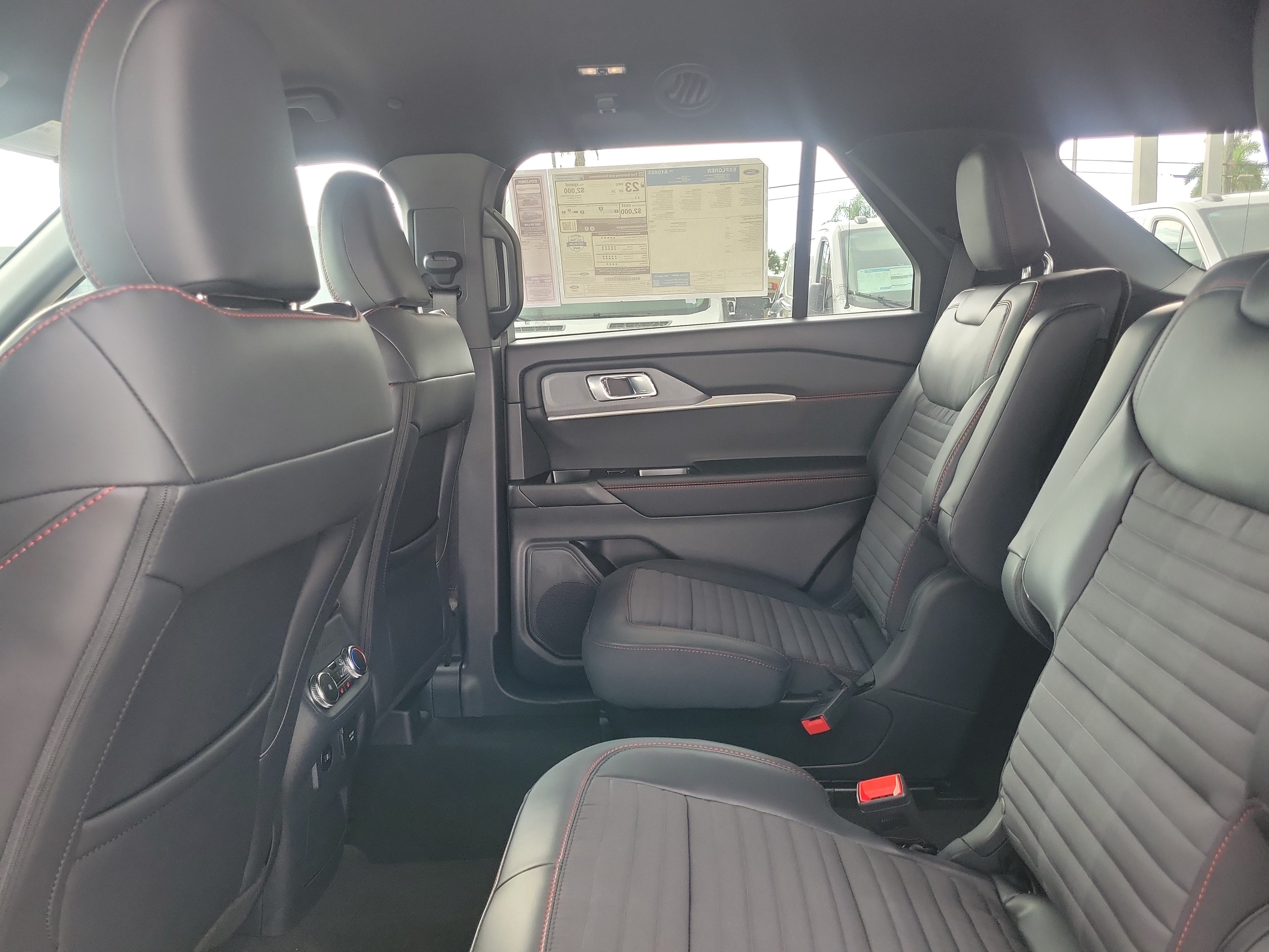 New 2027 Ford Explorer ST-Line w/ Premium Package RWD image 18