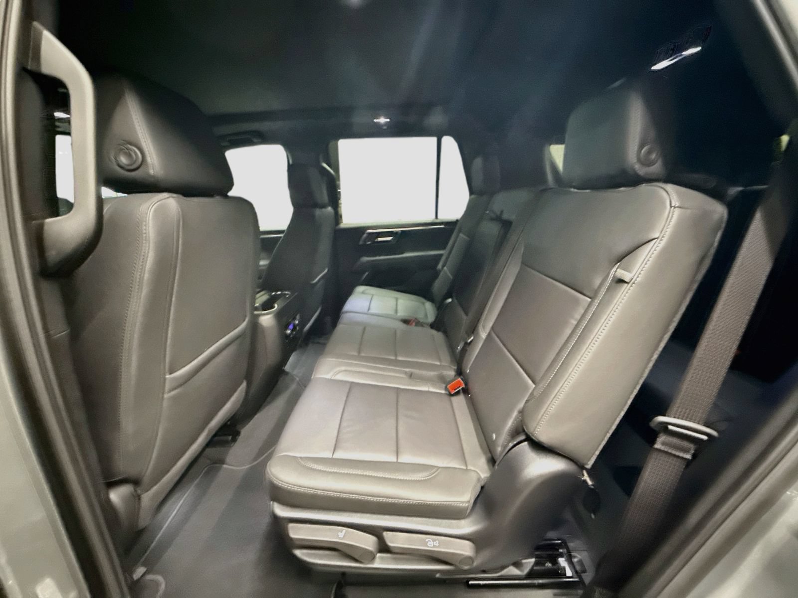 New 2026 Chevrolet Tahoe LT w/ Comfort Package AWD/4WD image 29