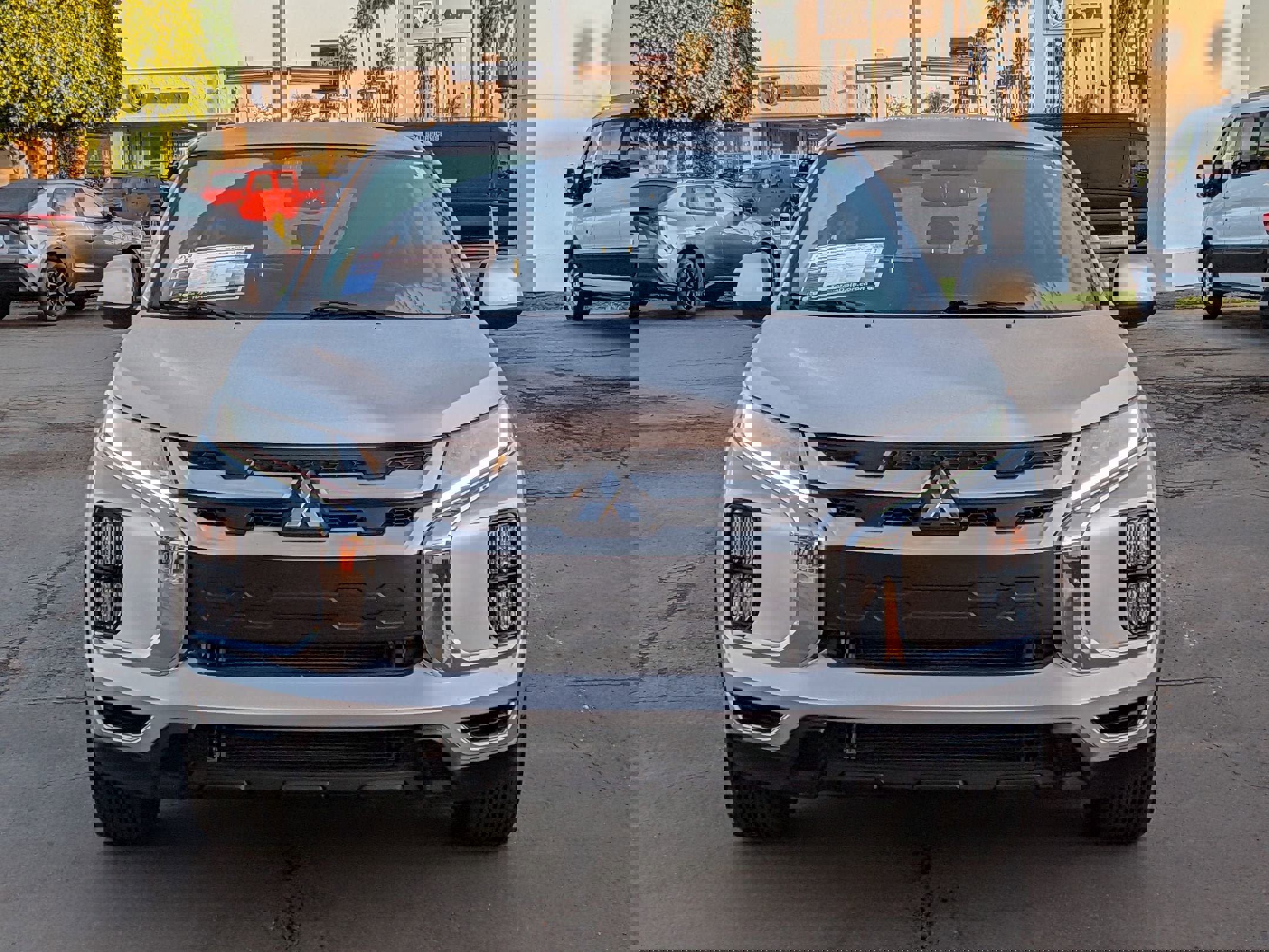 Used 2024 Mitsubishi Outlander Sport ES image 2