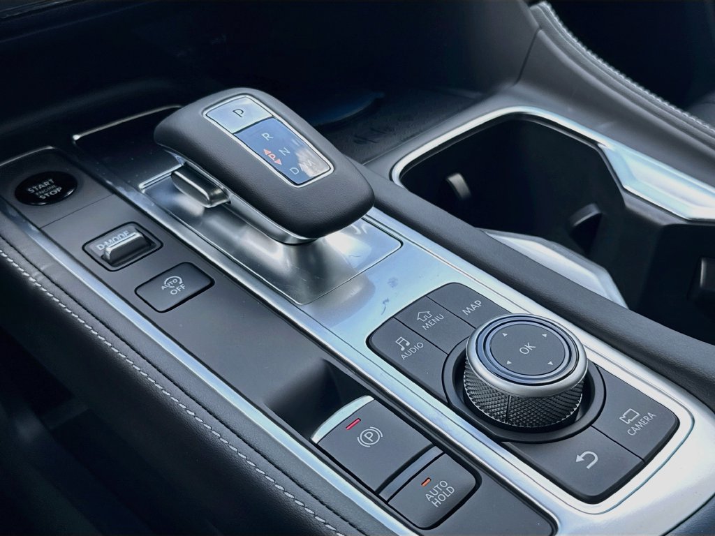 New 2027 INFINITI QX60 Luxe w/ Cargo Package FWD image 17