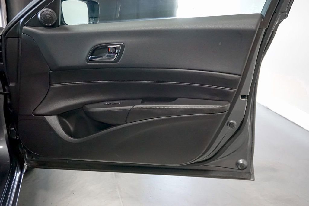 Used 2014 Acura ILX w/ Premium Package image 37