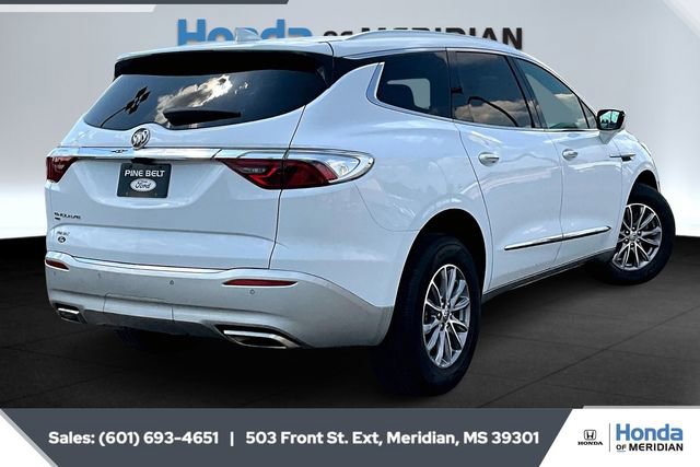 Used 2024 Buick Enclave Premium image 11