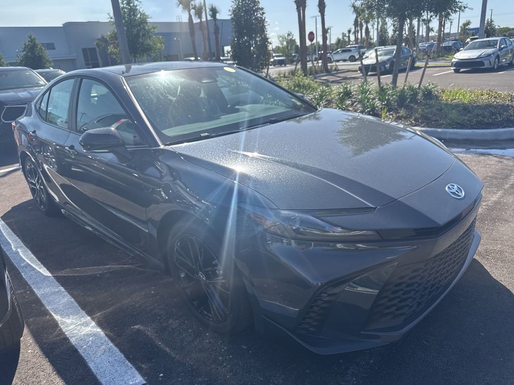 New 2026 Toyota Camry SE FWD image 3