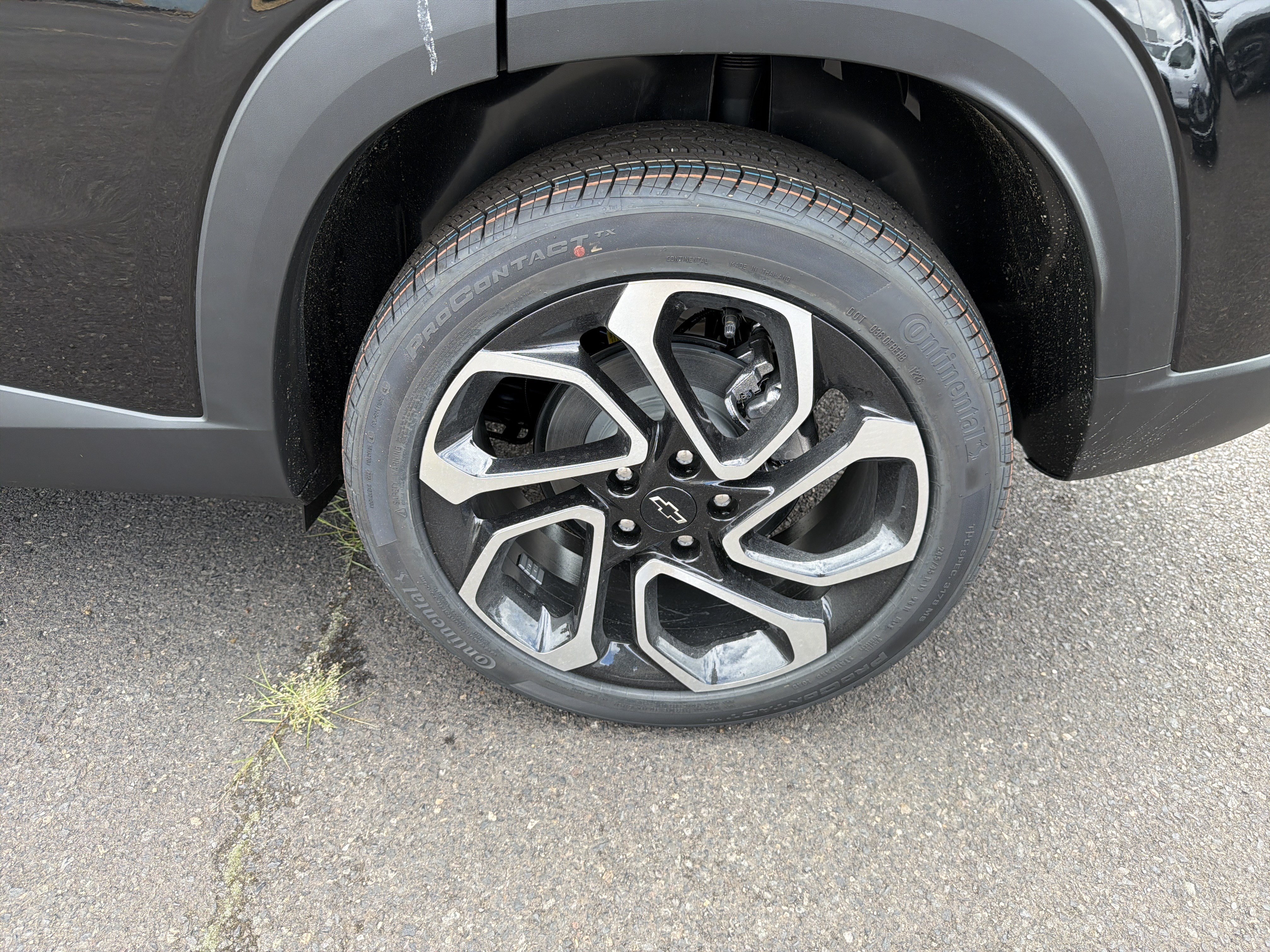 New 2026 Chevrolet Trax RS w/ Driver Confidence Package FWD image 25