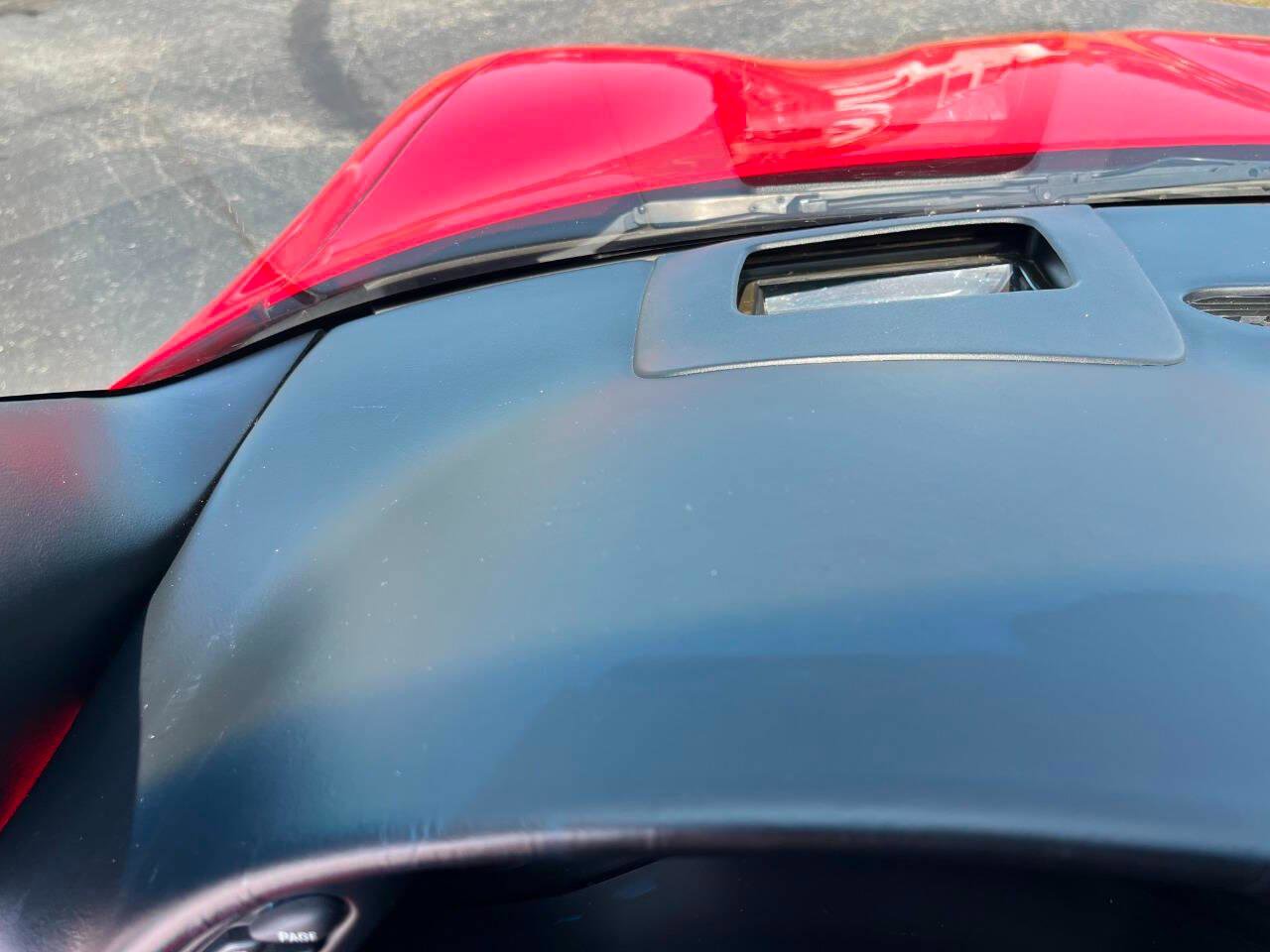 Used 2002 Chevrolet Corvette Convertible w/ Preferred Equipment Group2 RWD image 24