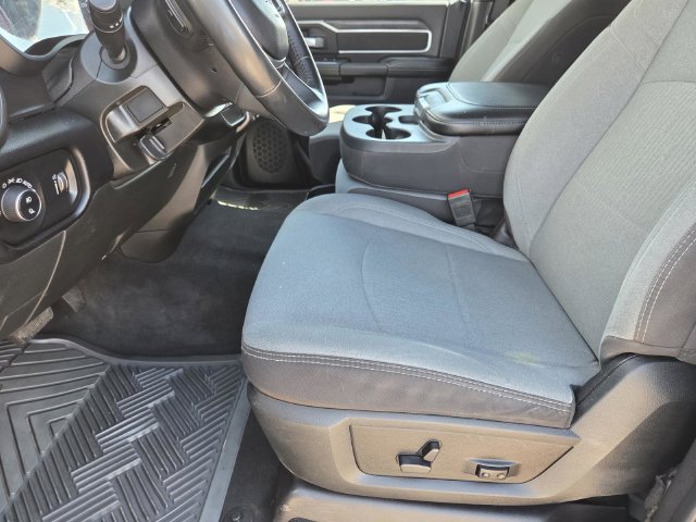 Used 2024 RAM 2500 Big Horn AWD/4WD image 26