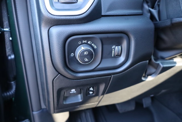 New 2026 RAM 1500 Big Horn AWD/4WD image 18
