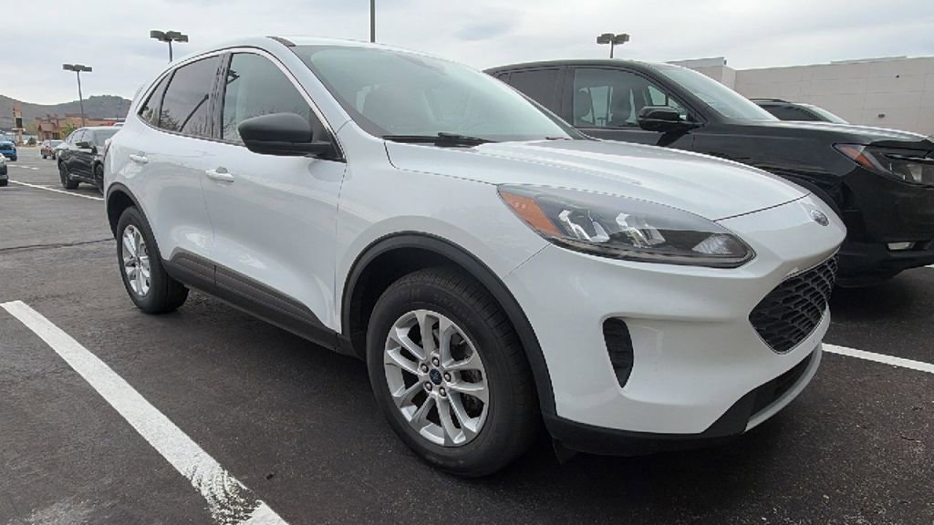 Used 2022 Ford Escape SE AWD/4WD image 1