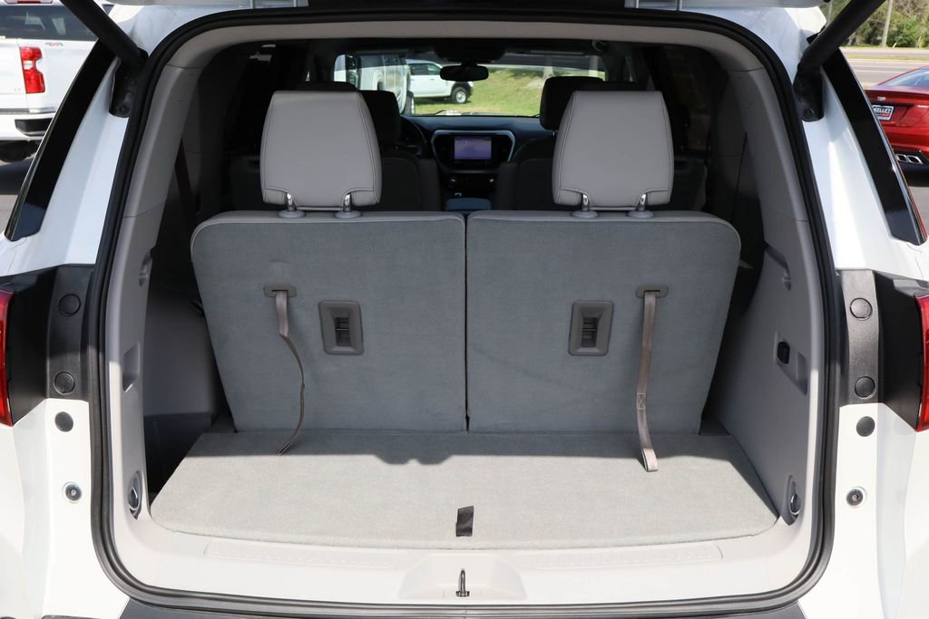 Used 2018 GMC Acadia SLT image 25
