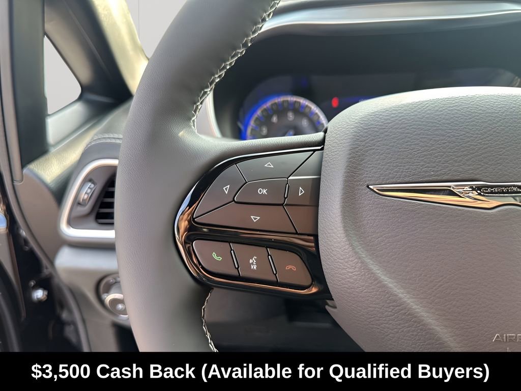 New 2026 Chrysler Pacifica Limited w/ S Appearance Package FWD image 31