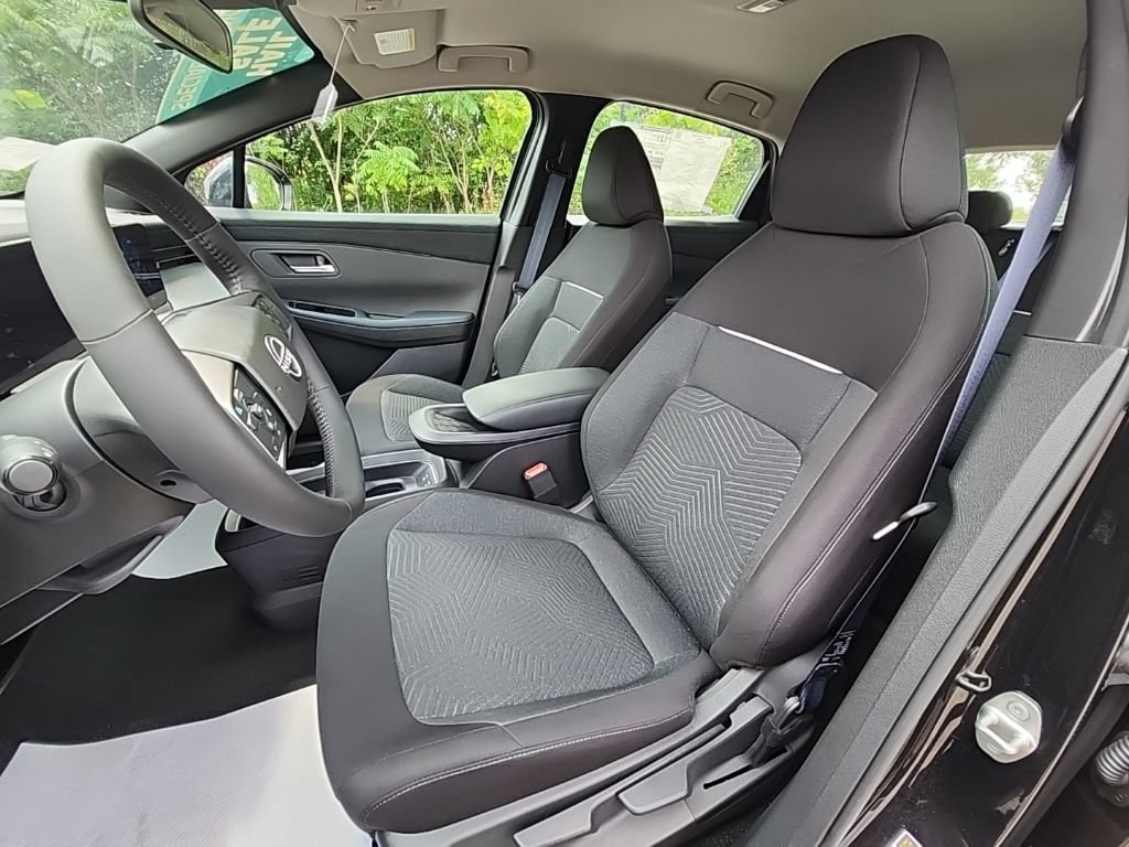 New 2026 Nissan Leaf w/ Floor Mat Package (S+) FWD image 12