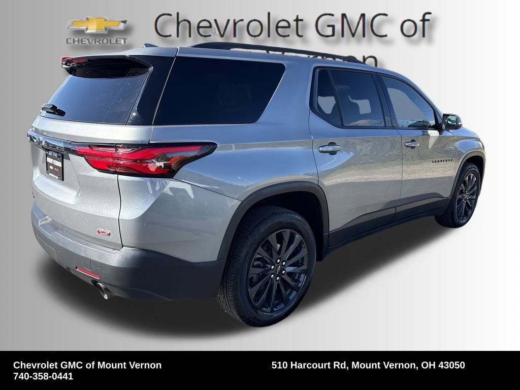 Used 2023 Chevrolet Traverse RS image 5