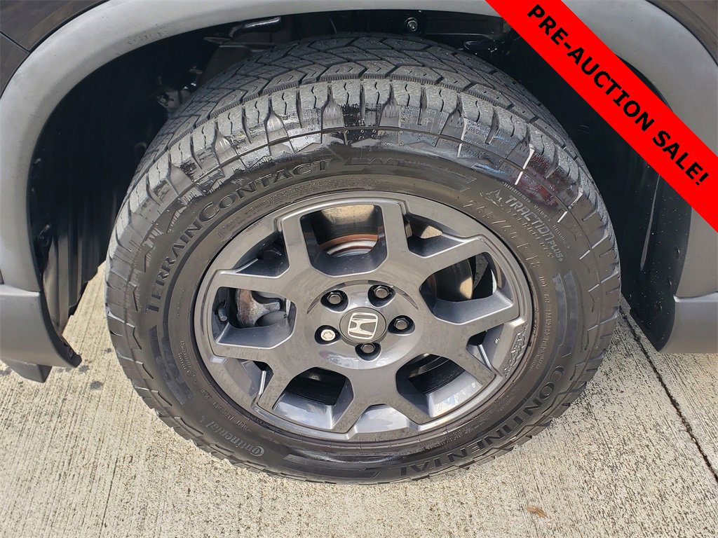 Used 2023 Honda Pilot TrailSport image 4