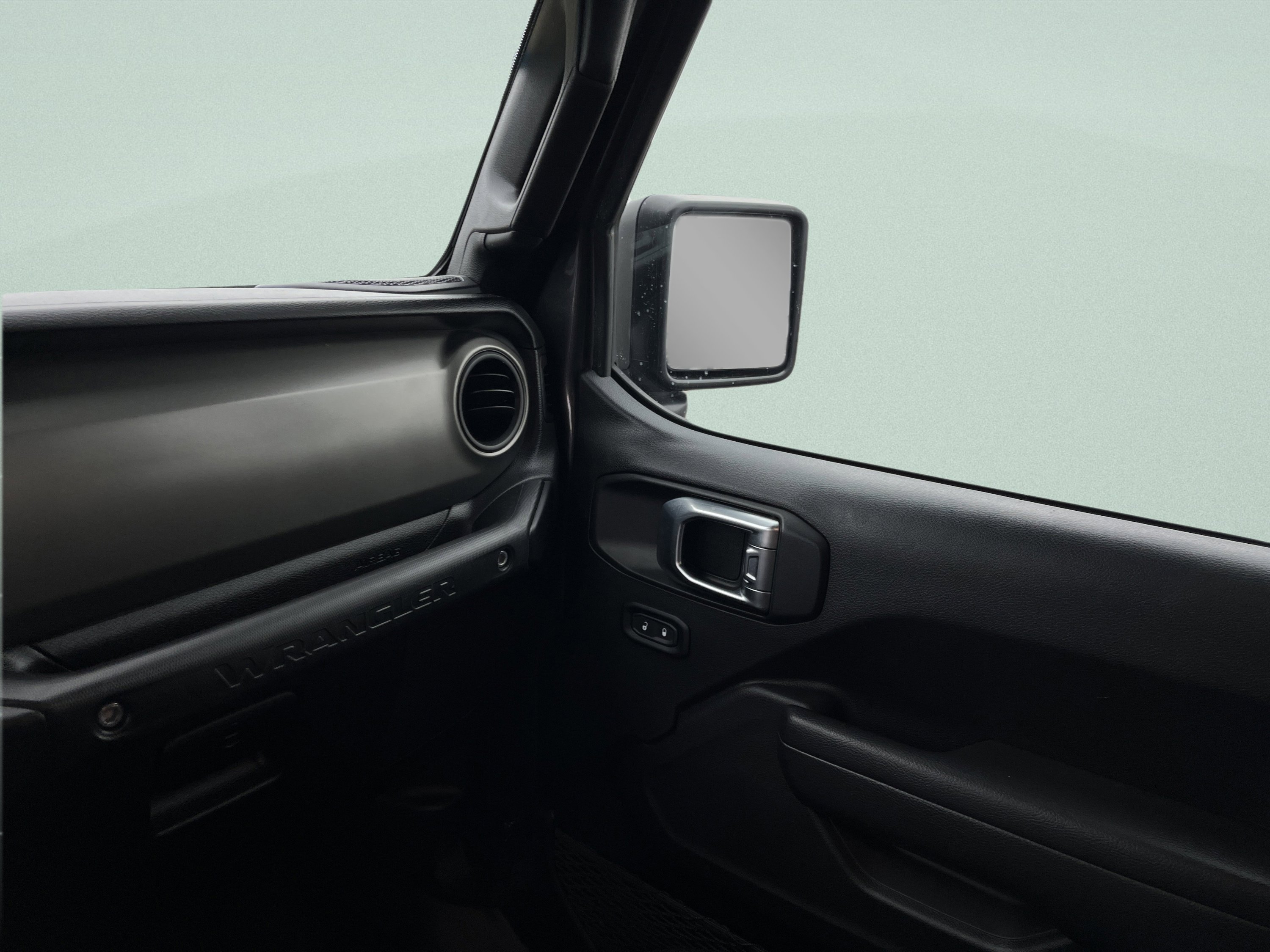 Used 2022 Jeep Wrangler Sport S image 24