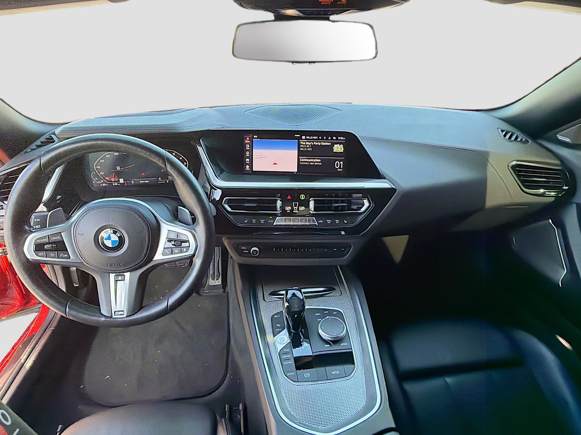 Used 2020 BMW Z4 M40i w/ Executive Package image 15