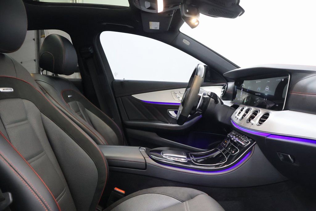 Used 2022 Mercedes-Benz E 53 AMG 4MATIC Sedan image 21