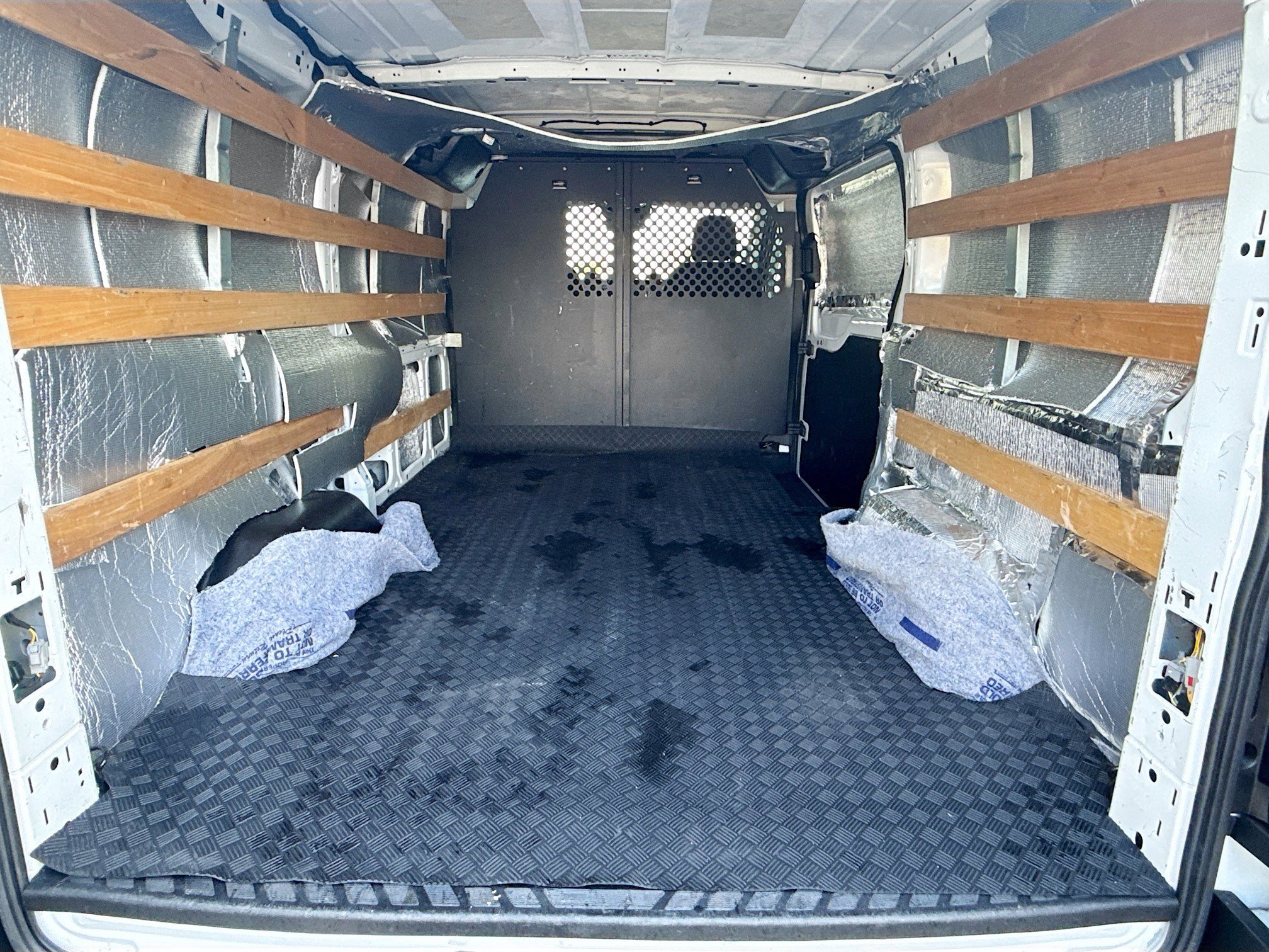 Used 2023 Ford Transit 250 Low Roof w/ Exterior Upgrade Package image 20