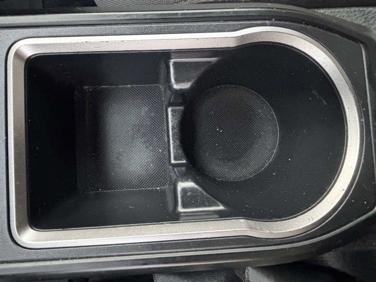 Used 2022 Toyota Tacoma SR image 28