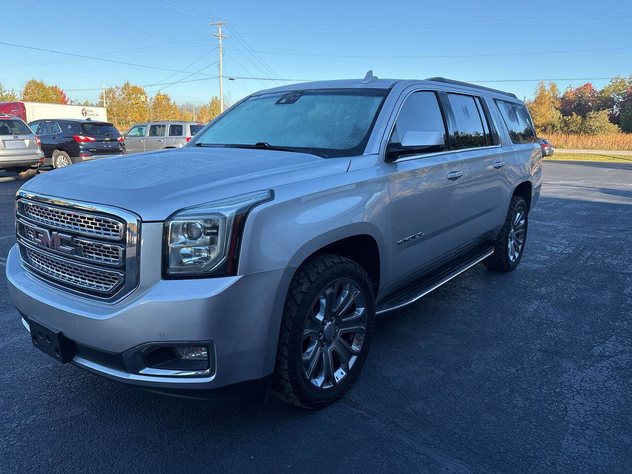 Used 2018 GMC Yukon XL SLT w/ Open Road Package image 2