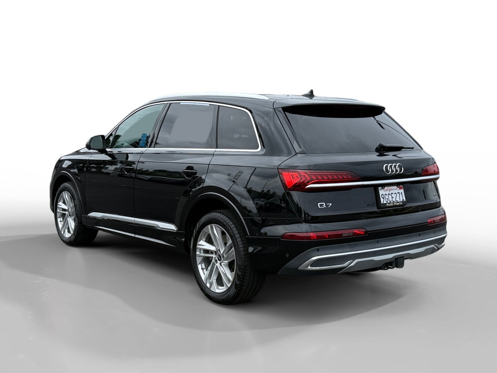Used 2023 Audi Q7 3.0T Premium Plus w/ Premium Plus Package AWD/4WD image 3