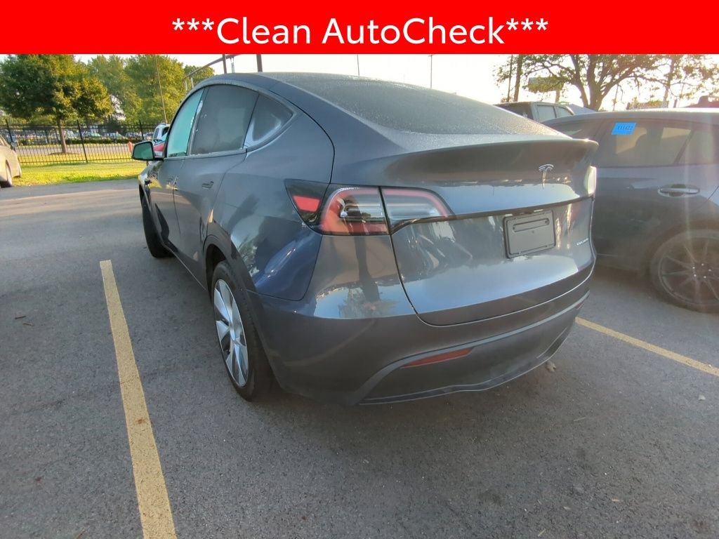 Used 2023 Tesla Model Y Long Range AWD/4WD image 4