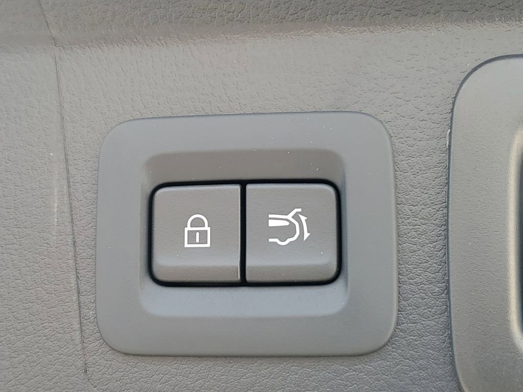 New 2026 MAZDA CX-50 2.5 Hybrid w/ Cargo Package image 8