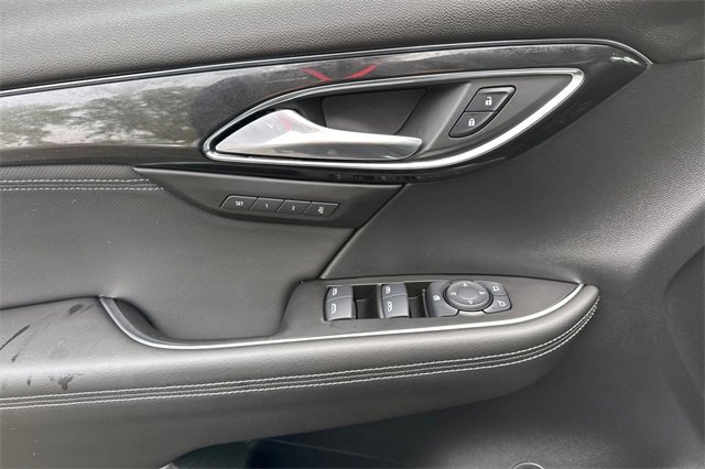 Used 2024 Buick Envision Preferred image 11