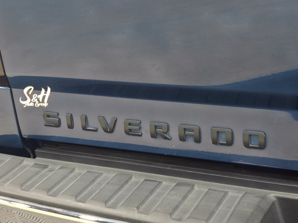 Used 2015 Chevrolet Silverado 1500 LT w/ All Star Edition AWD/4WD image 38