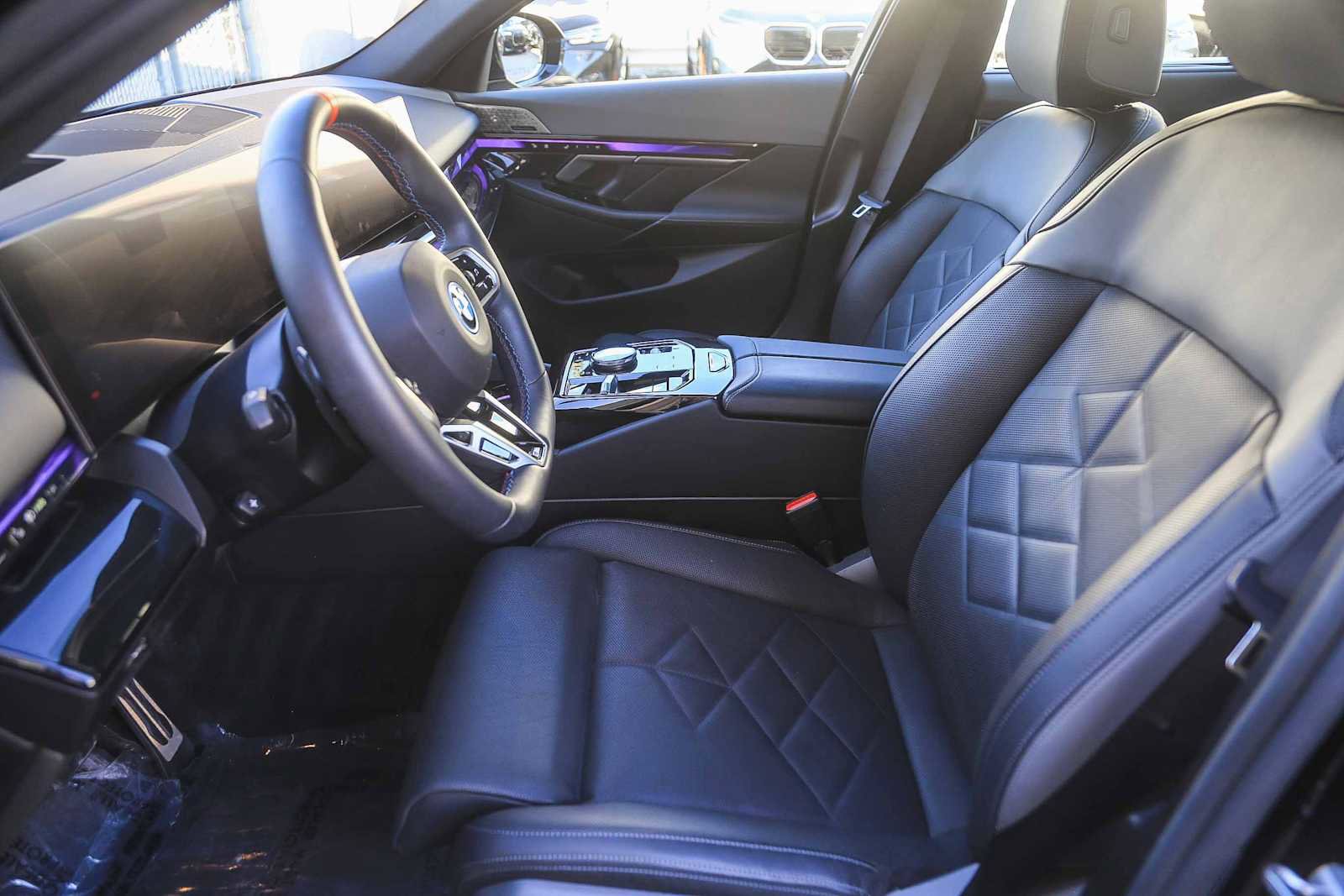 Used 2025 BMW i5 M60 w/ Premium Package image 14