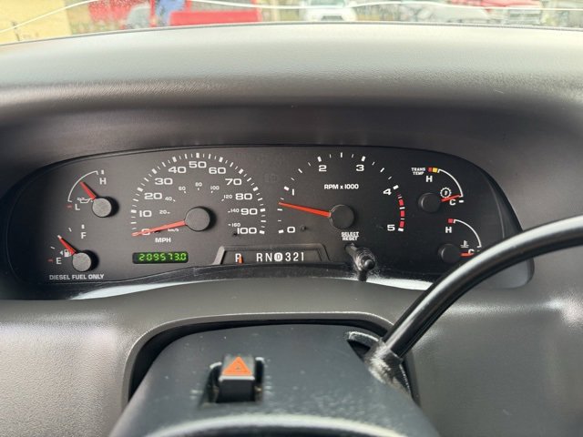 Used 2004 Ford F350 XLT image 20