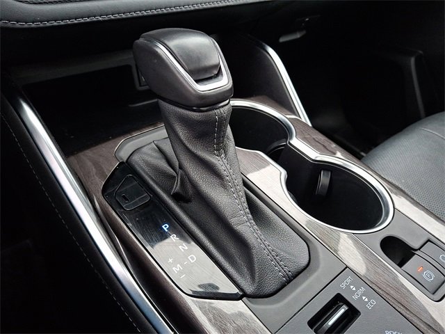 Used 2022 Toyota Highlander Platinum image 18