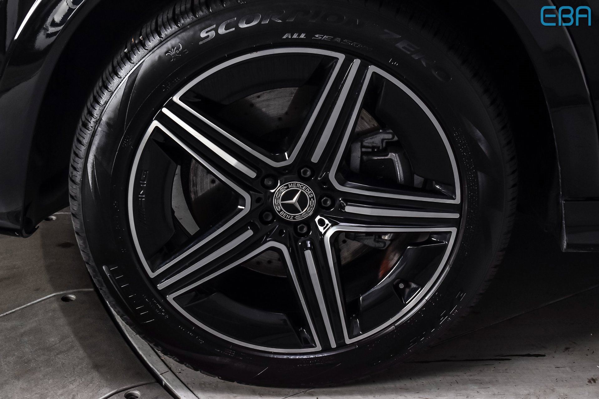 Used 2025 Mercedes-Benz GLE 350 4MATIC image 10