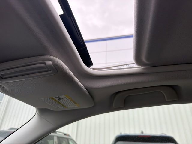 Used 2018 Subaru Forester 2.5i Touring AWD/4WD image 10
