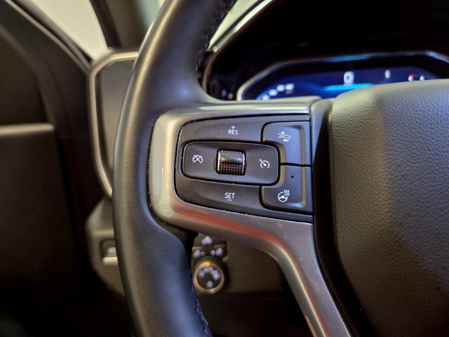 Used 2024 Chevrolet Silverado 1500 LT AWD/4WD image 24