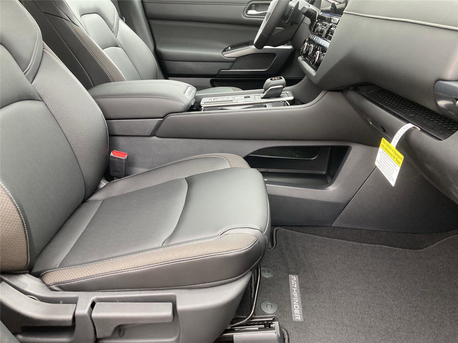 New 2026 Nissan Pathfinder SL w/ SL Premium Package image 33