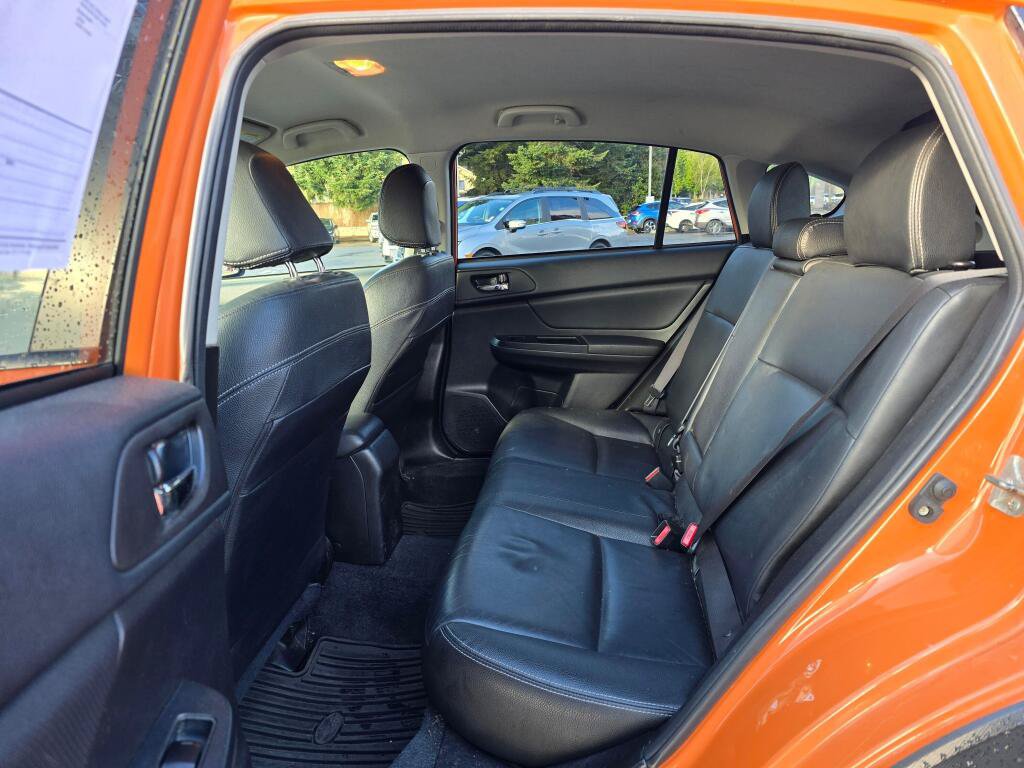 Used 2013 Subaru Crosstrek 2.0i Limited AWD/4WD image 4