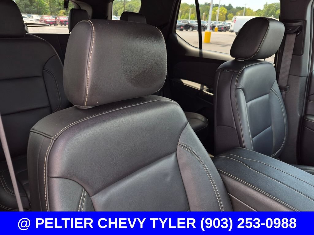 Used 2023 Chevrolet Traverse LT FWD image 13