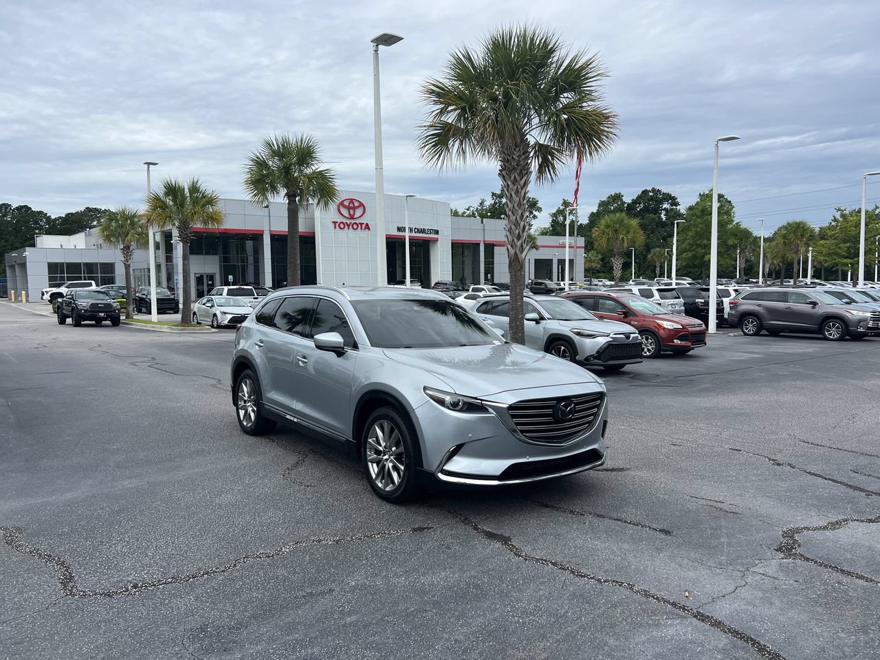 Used 2018 MAZDA CX-9 Signature AWD/4WD image 2