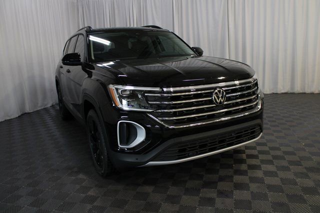 New 2026 Volkswagen Atlas SE image 32